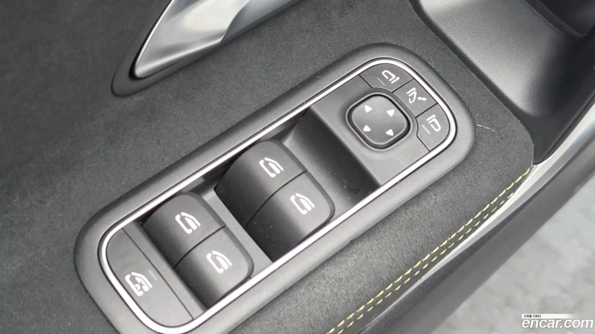 CLA-Class Mercedes-Benz 2025.8-OPTION-022