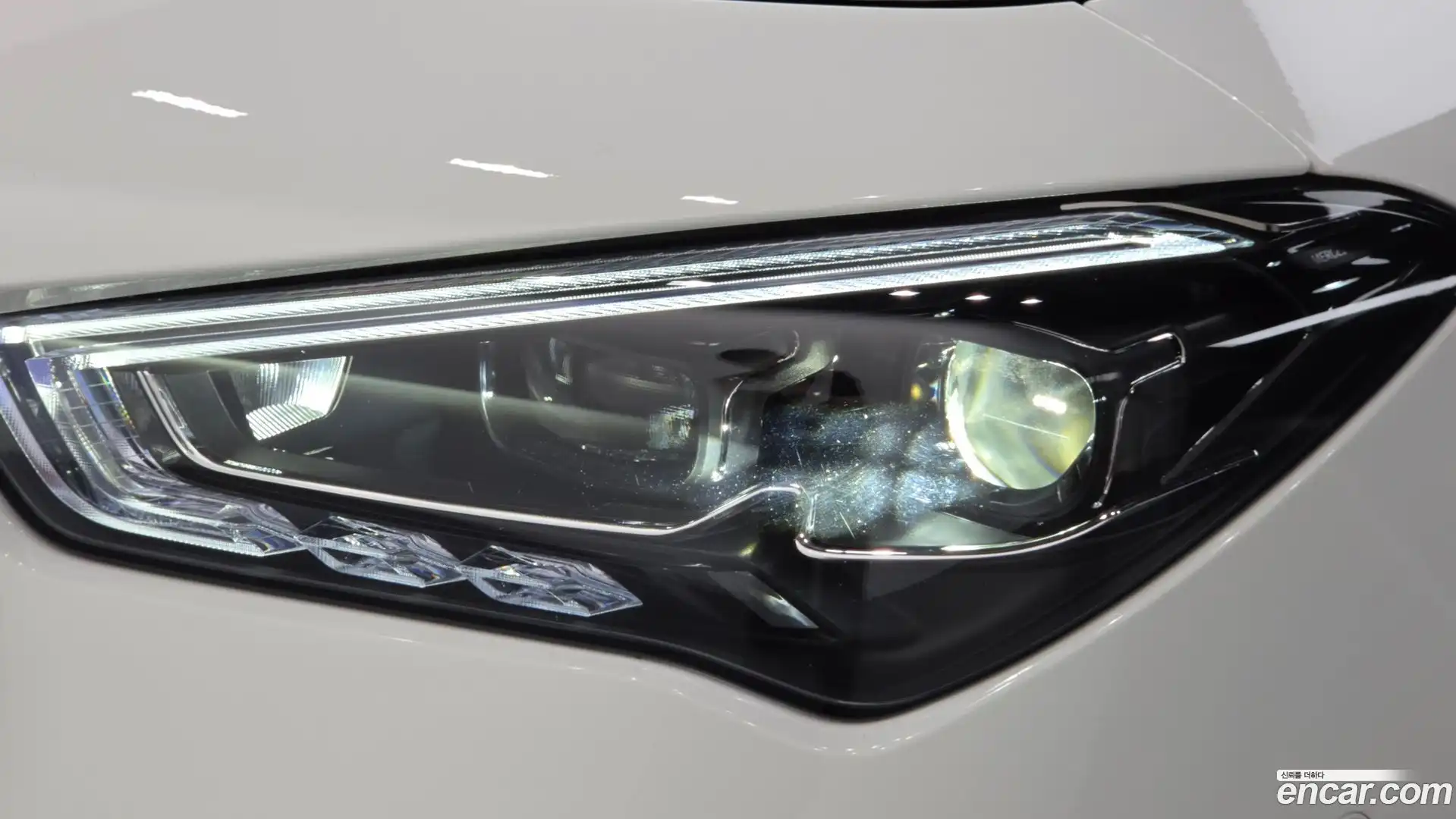 CLA-Class Mercedes-Benz 2025.8-OUTER-032