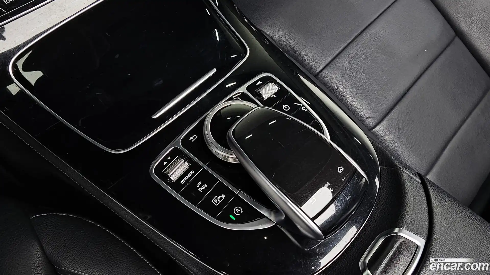 E-Class Mercedes-Benz 2017.11-OPTION-019