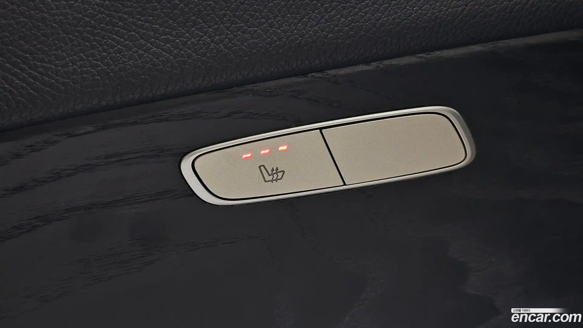 E-Class Mercedes-Benz 2017.11-OPTION-021