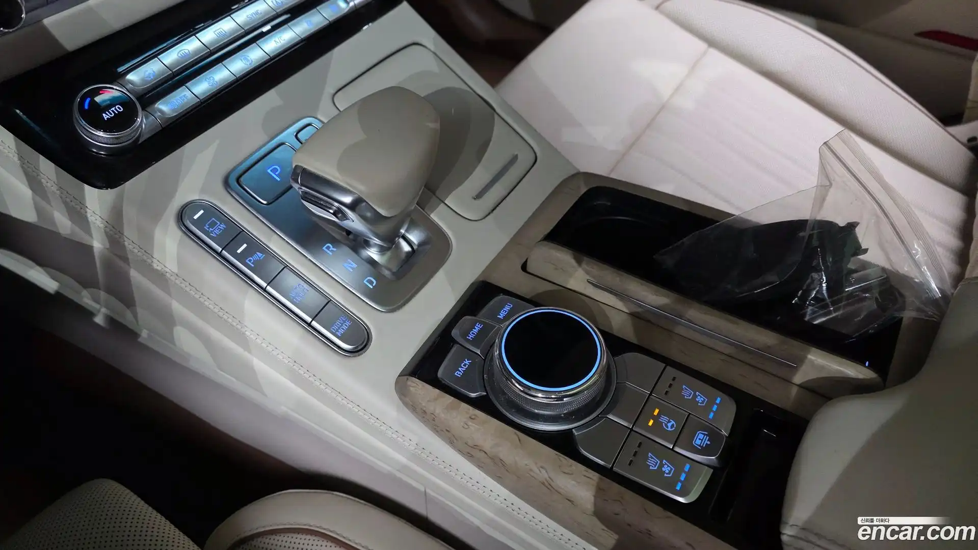 G90 Genesis 2019.3-INNER-009