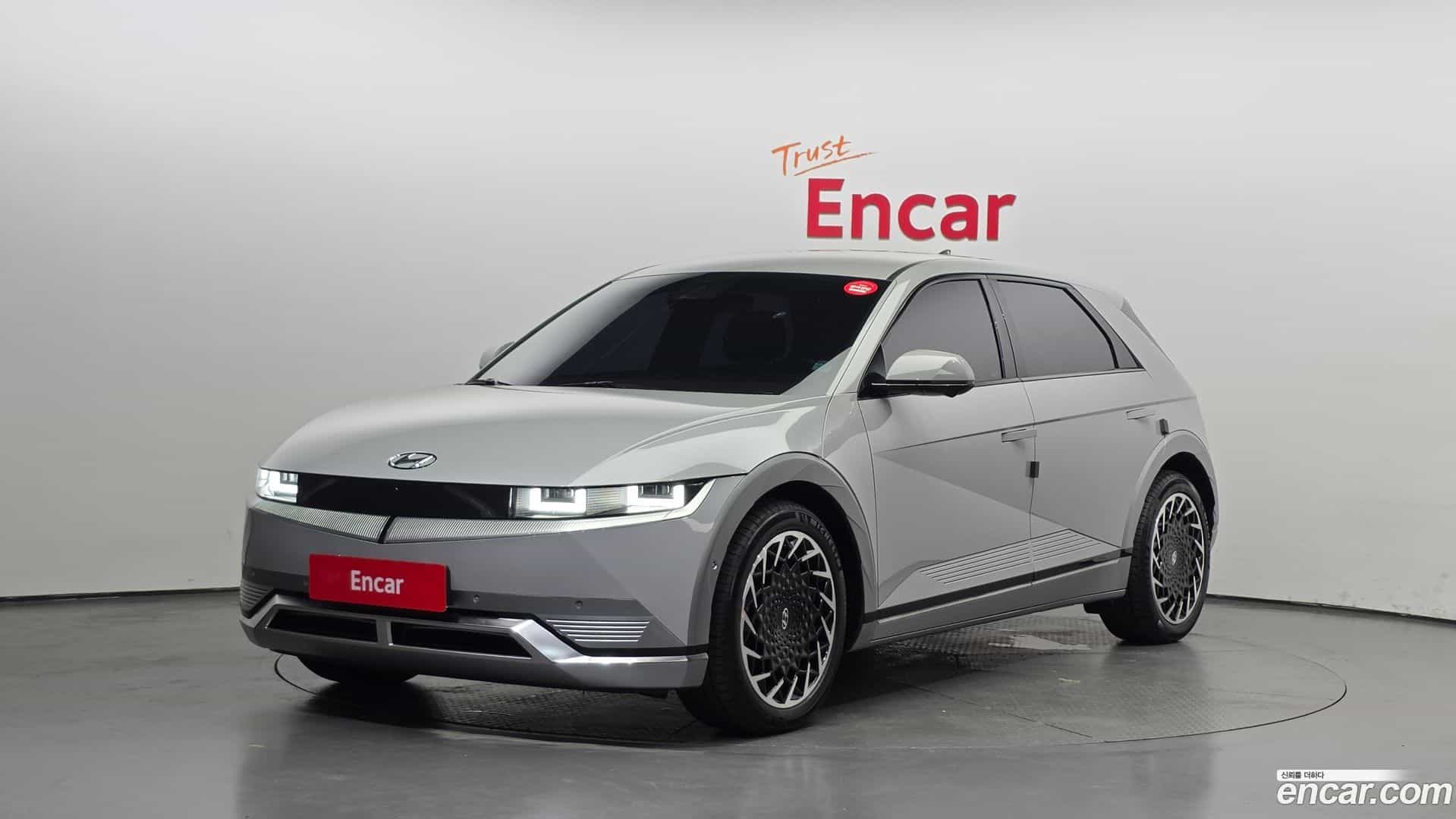 Ioniq5 Hyundai 2022.2-OUTER-001