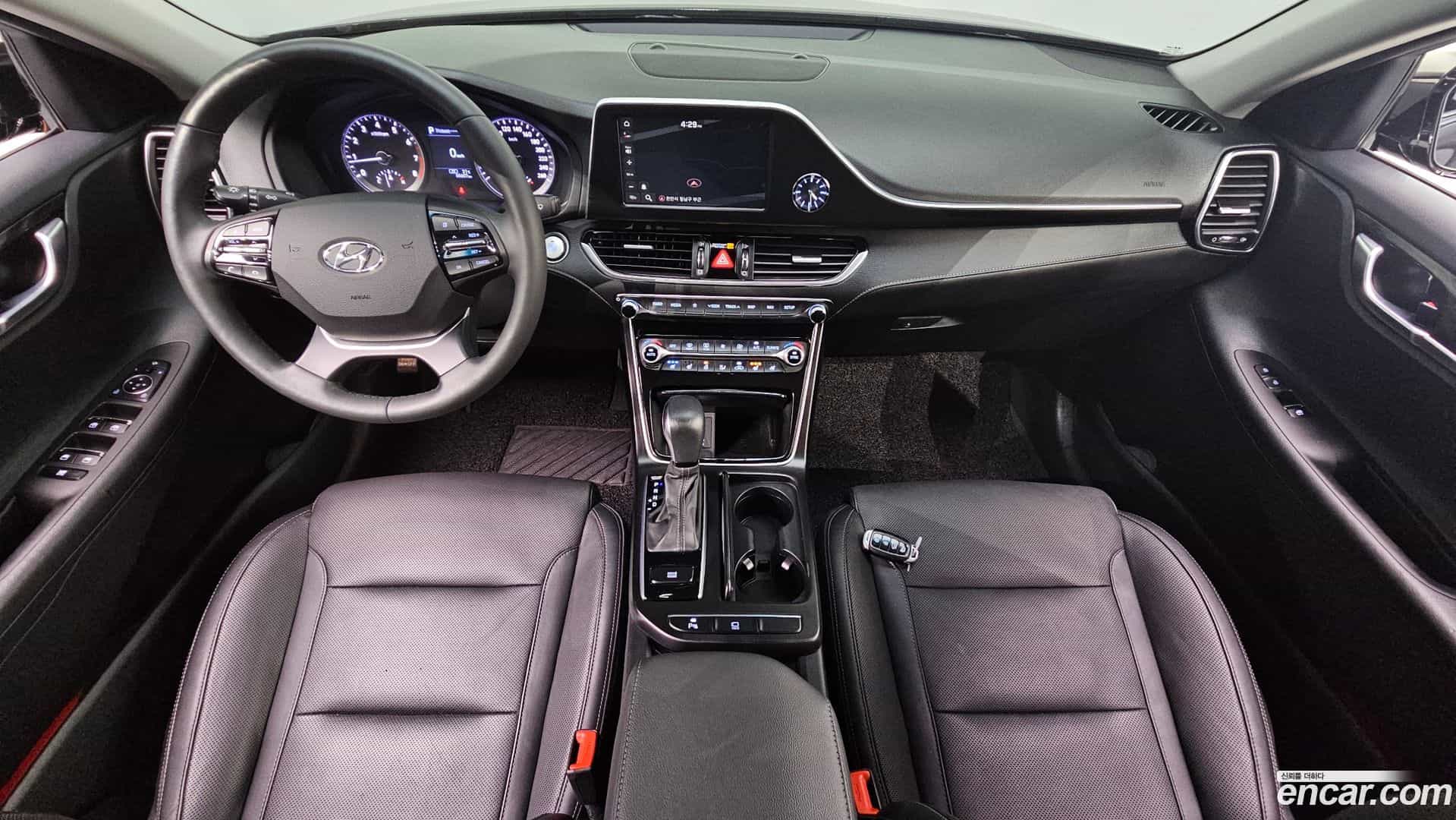 Grandeur Hyundai 2019.4-INNER-007