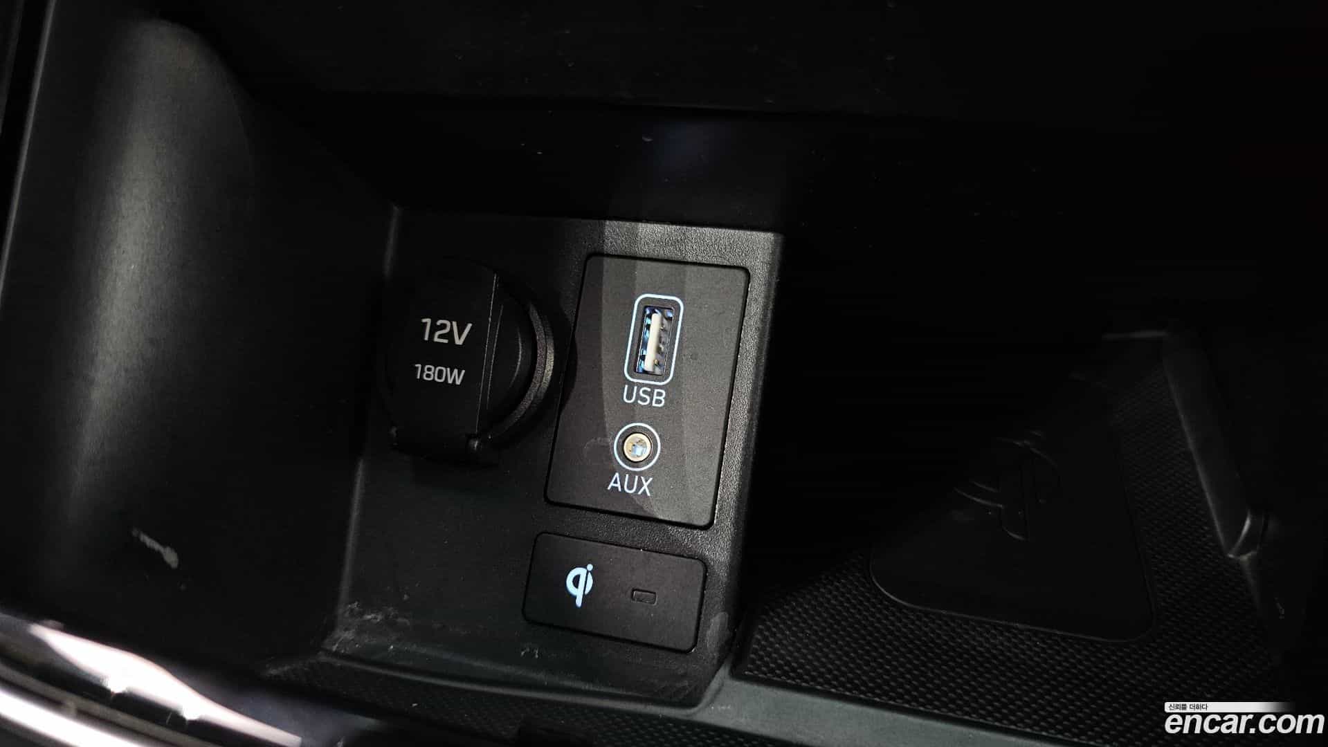 Grandeur Hyundai 2019.4-OPTION-017