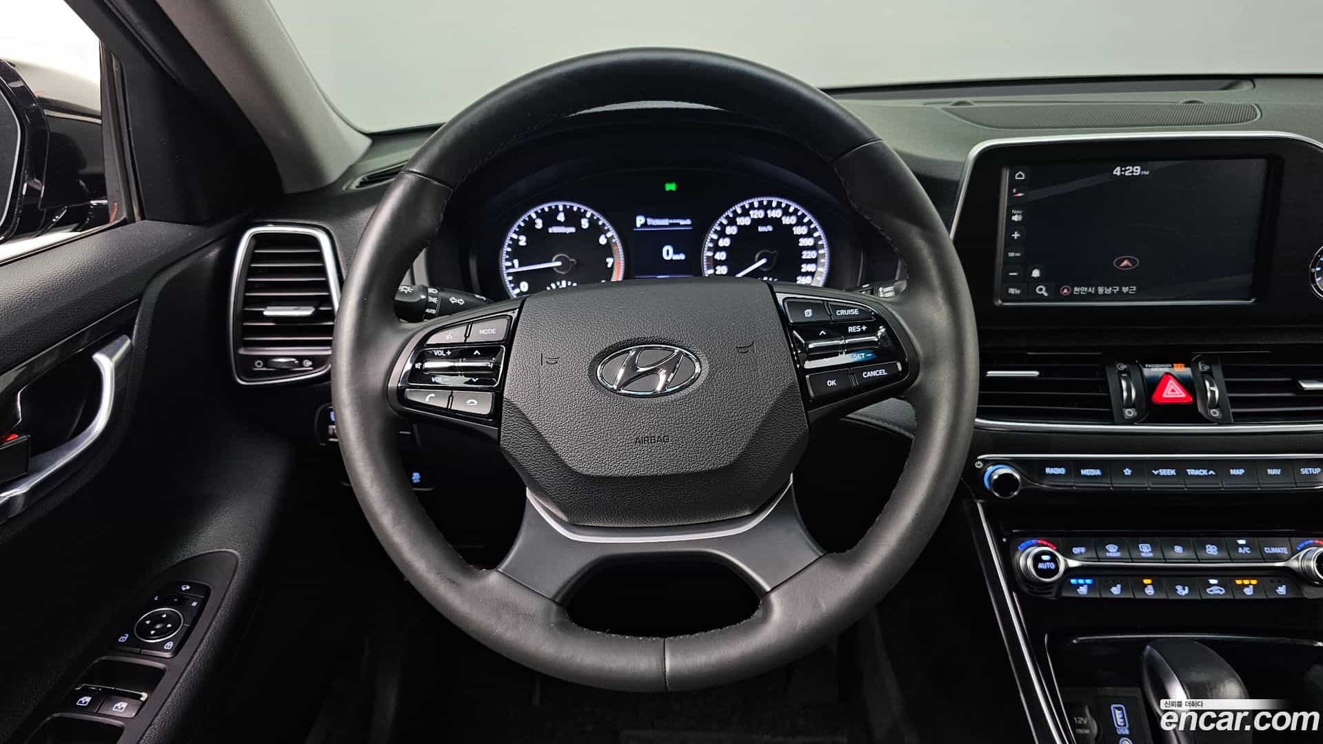 Grandeur Hyundai 2019.4-OPTION-019