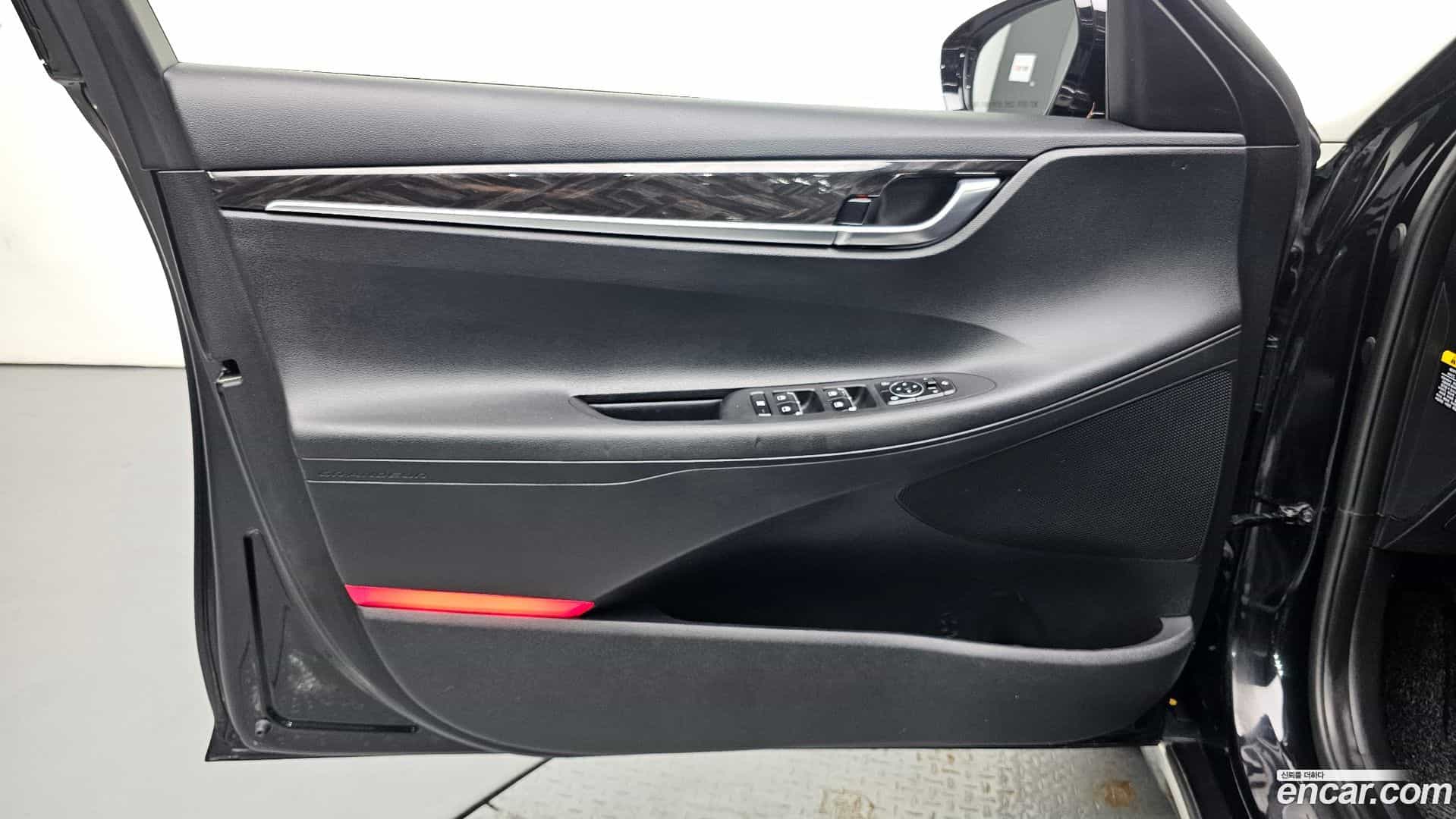 Grandeur Hyundai 2019.4-INNER-034