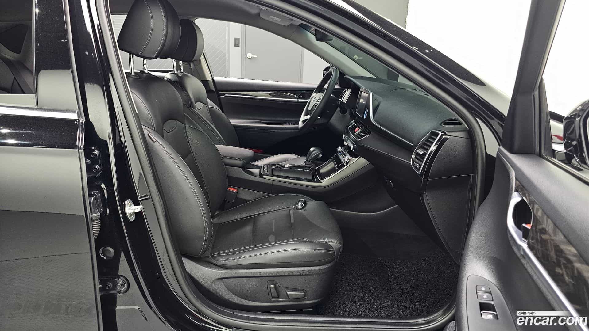 Grandeur Hyundai 2019.4-INNER-036