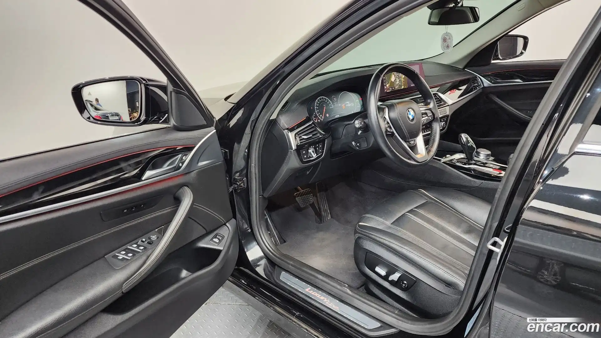 5-Series BMW 2019.5-INNER-010
