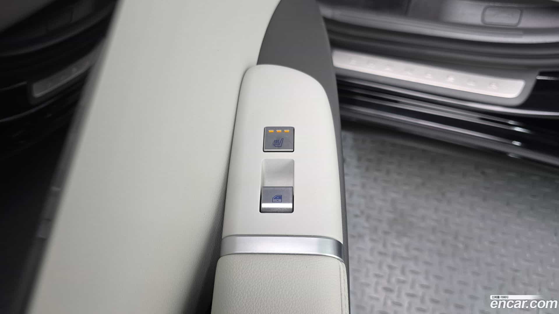 Grandeur Hyundai 2022.11-OPTION-024
