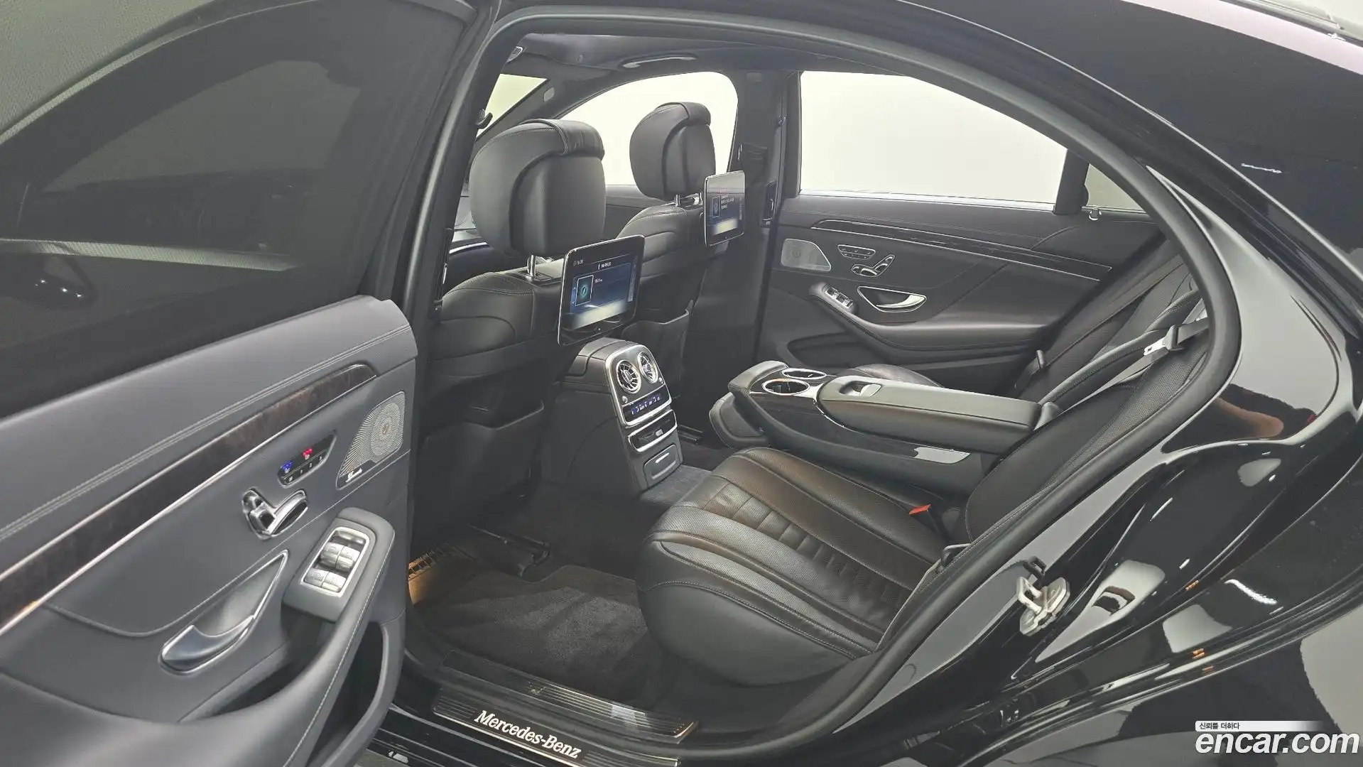 S-Class Mercedes-Benz 2017.8-OPTION-015