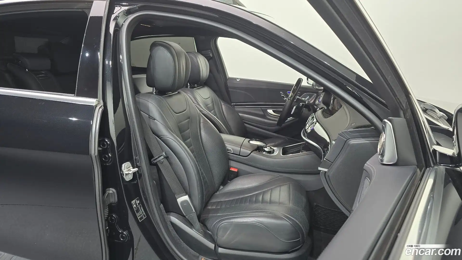 S-Class Mercedes-Benz 2017.8-OPTION-016