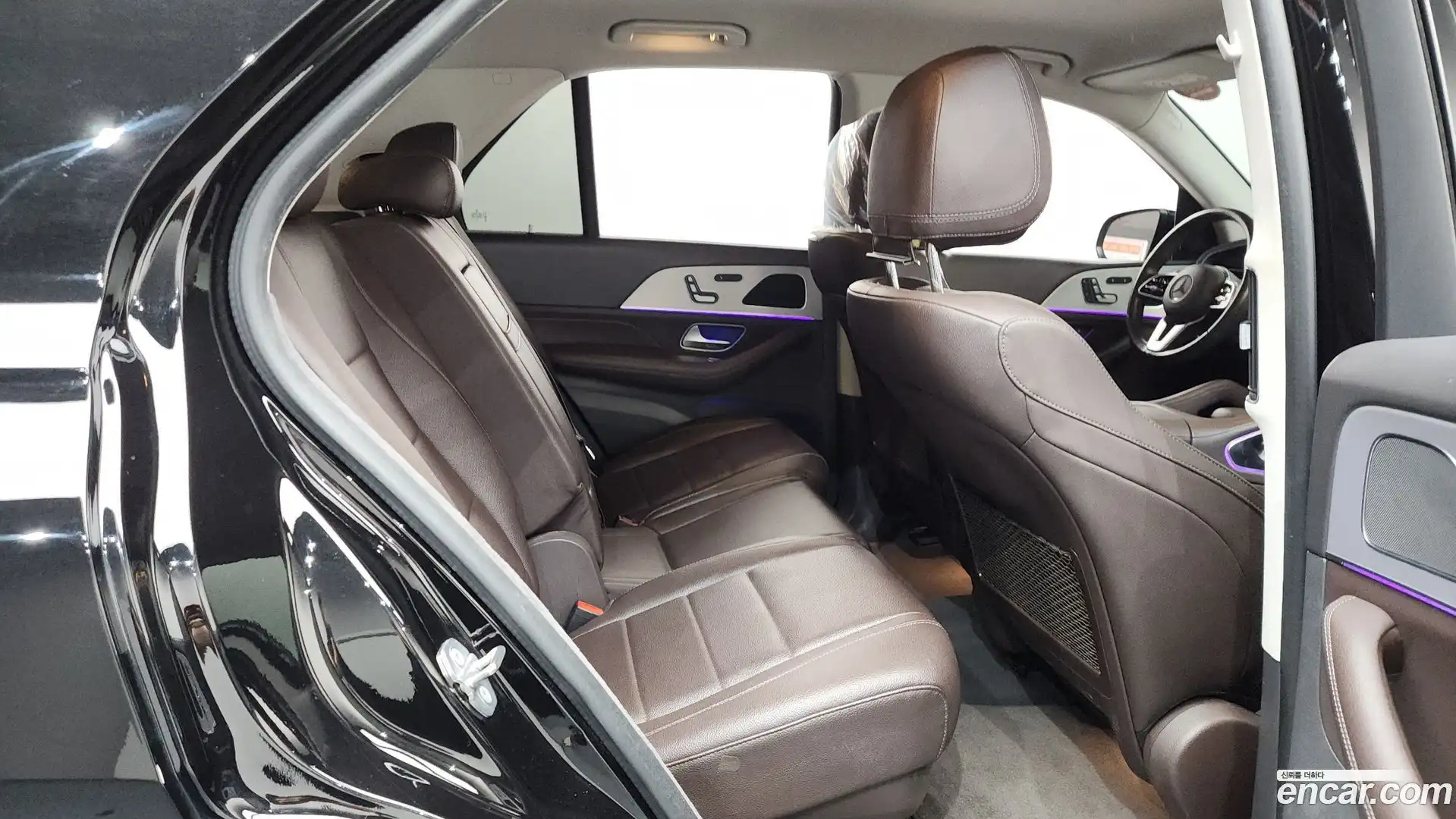 GLE-Class Mercedes-Benz 2020.11-OPTION-015
