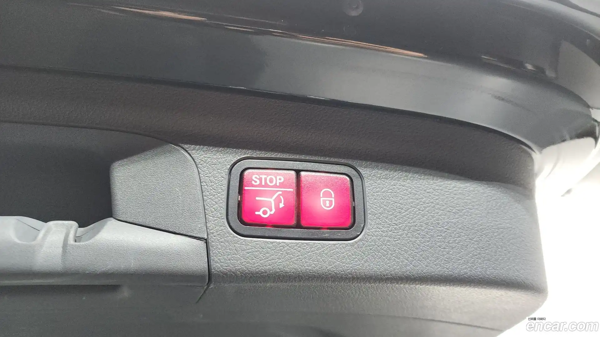 GLE-Class Mercedes-Benz 2020.11-OPTION-022