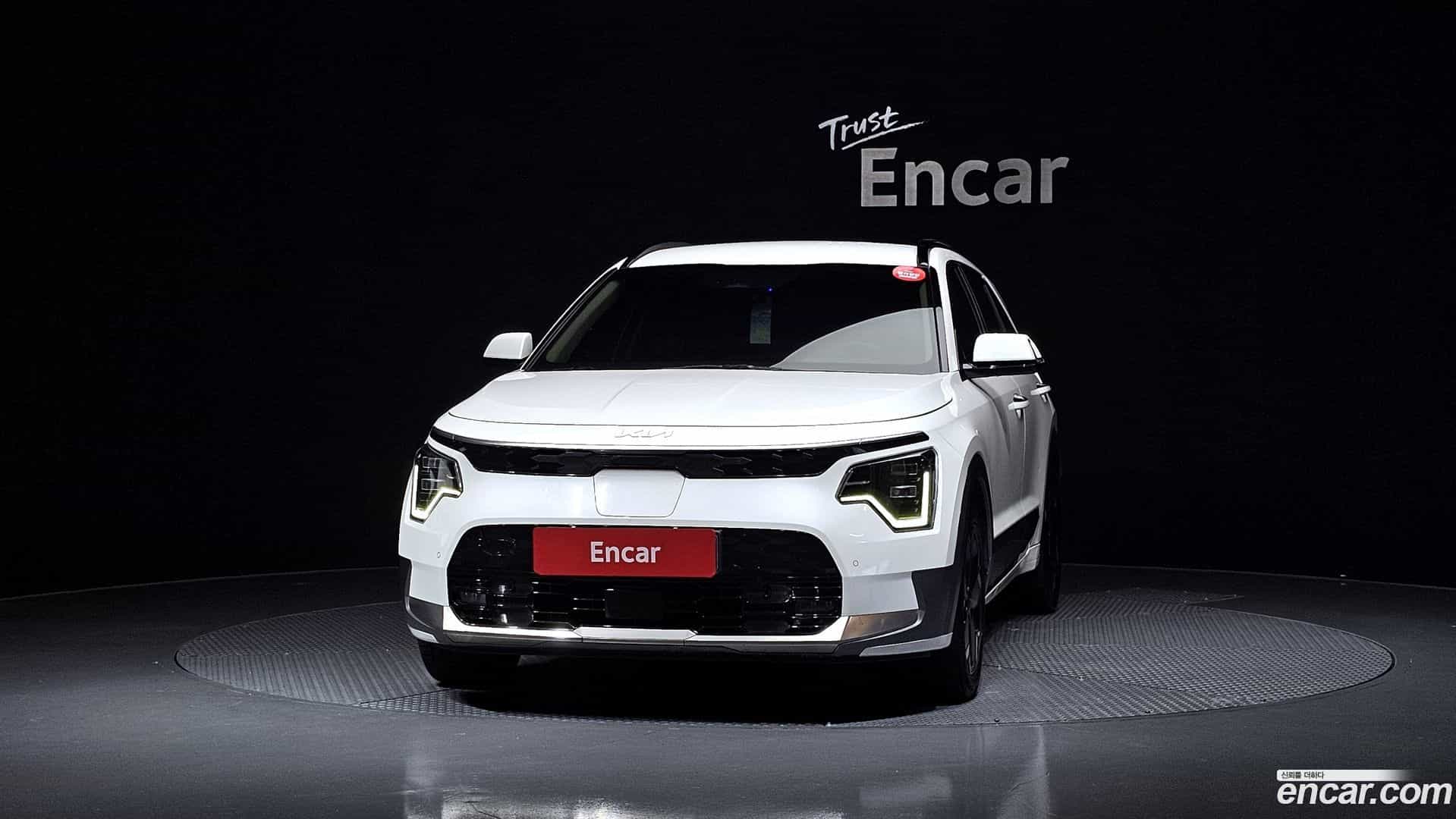 Niro Kia 2023.4-OUTER-003