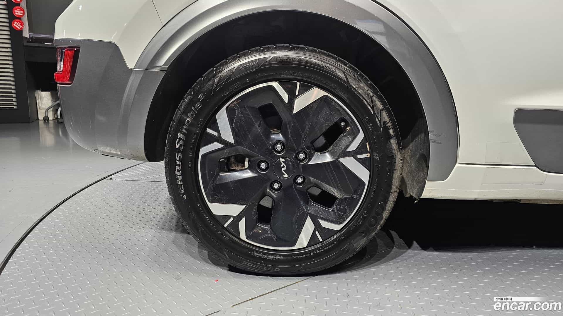 Niro Kia 2023.4-OUTER-005
