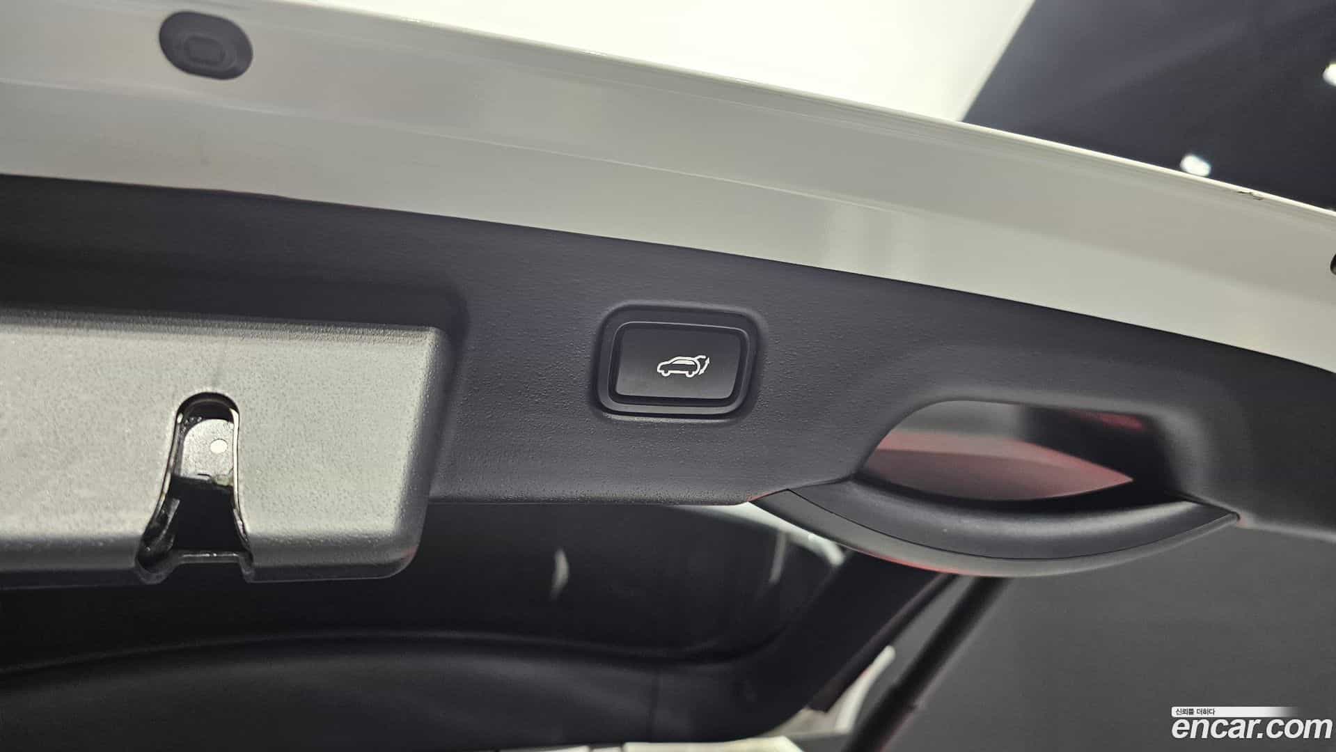 Niro Kia 2023.4-OPTION-024