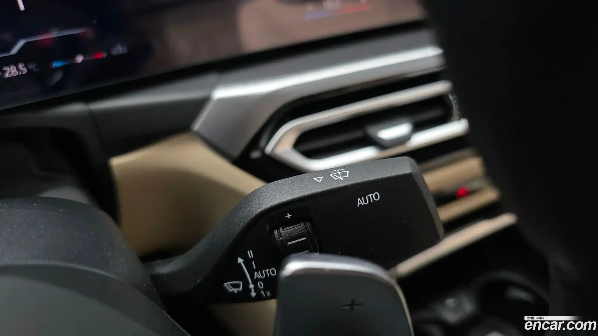 3-Series BMW 2023.9-OPTION-024