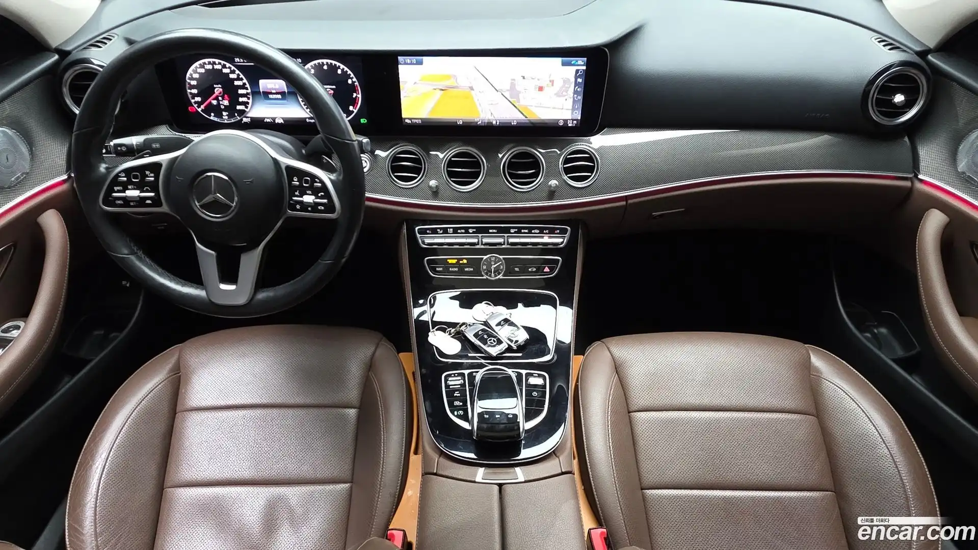 E-Class Mercedes-Benz 2020.0-INNER-007