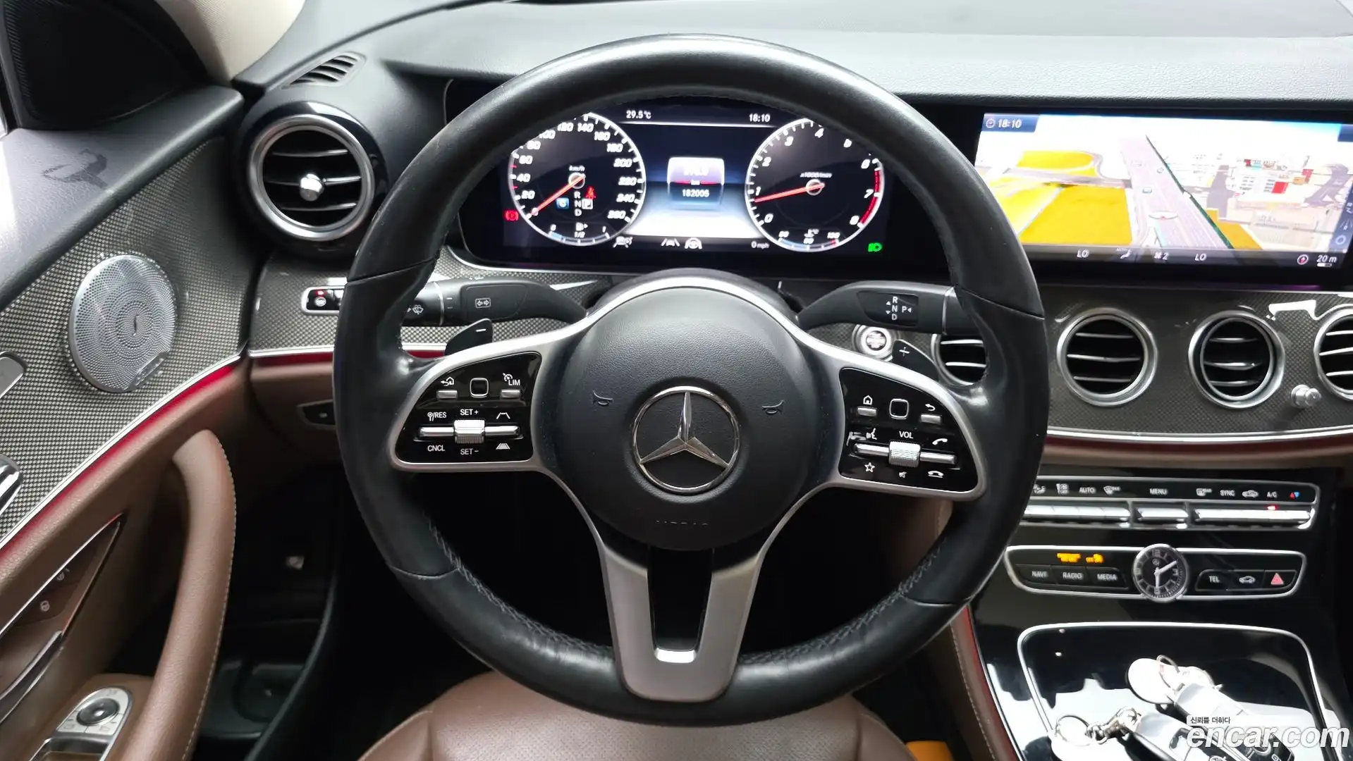 E-Class Mercedes-Benz 2020.0-OPTION-017