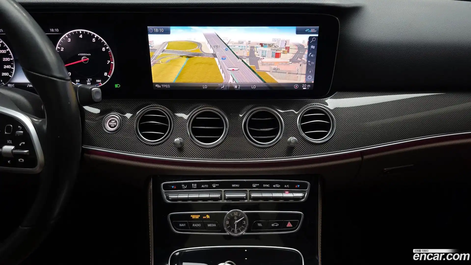 E-Class Mercedes-Benz 2020.0-OPTION-019
