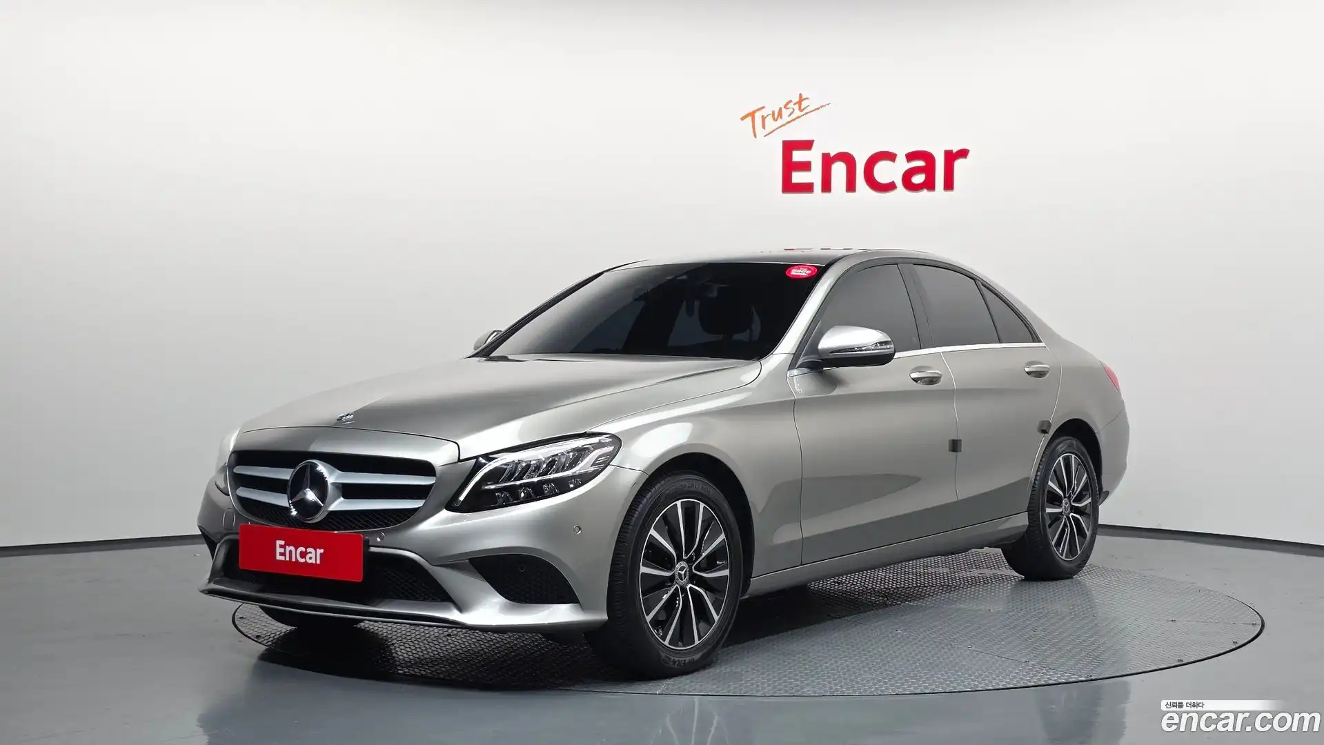 C-Class Mercedes-Benz 2019.11-OUTER-001
