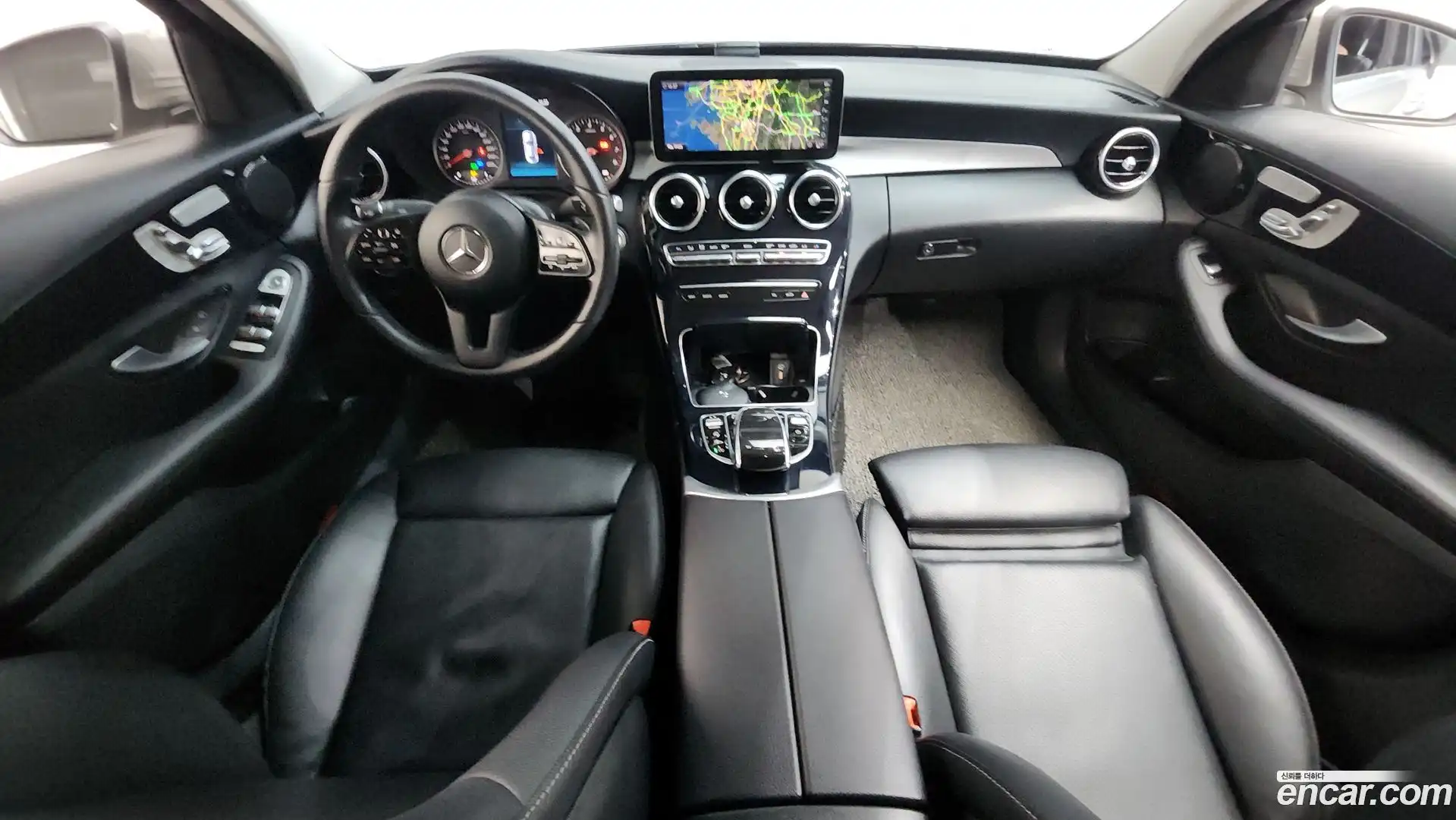 C-Class Mercedes-Benz 2019.11-INNER-007