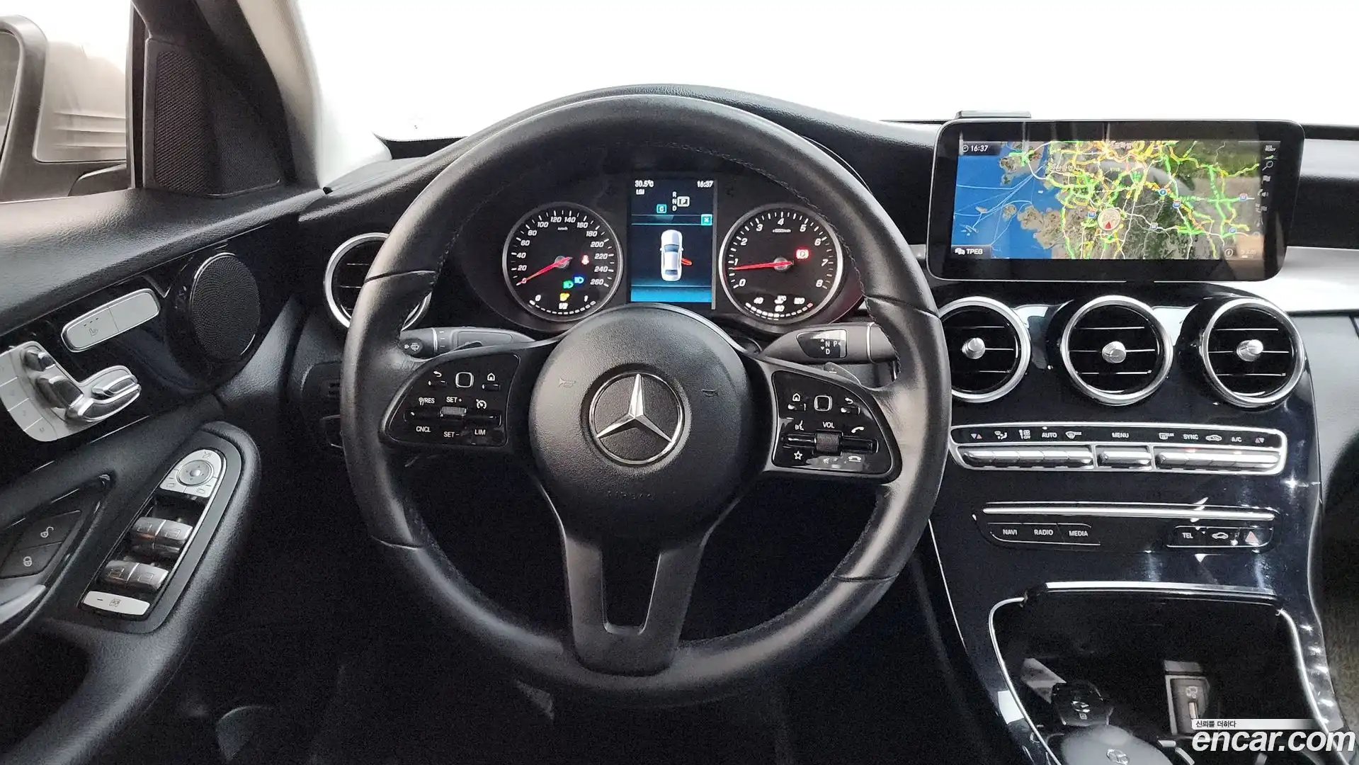 C-Class Mercedes-Benz 2019.11-OPTION-017
