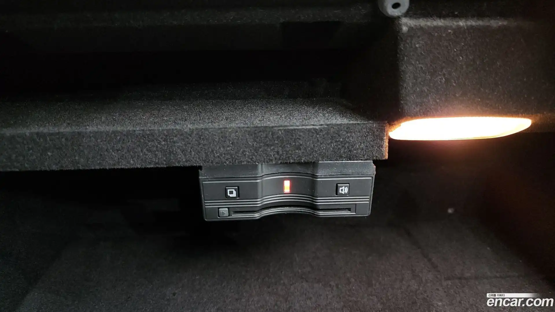 C-Class Mercedes-Benz 2019.11-OPTION-044