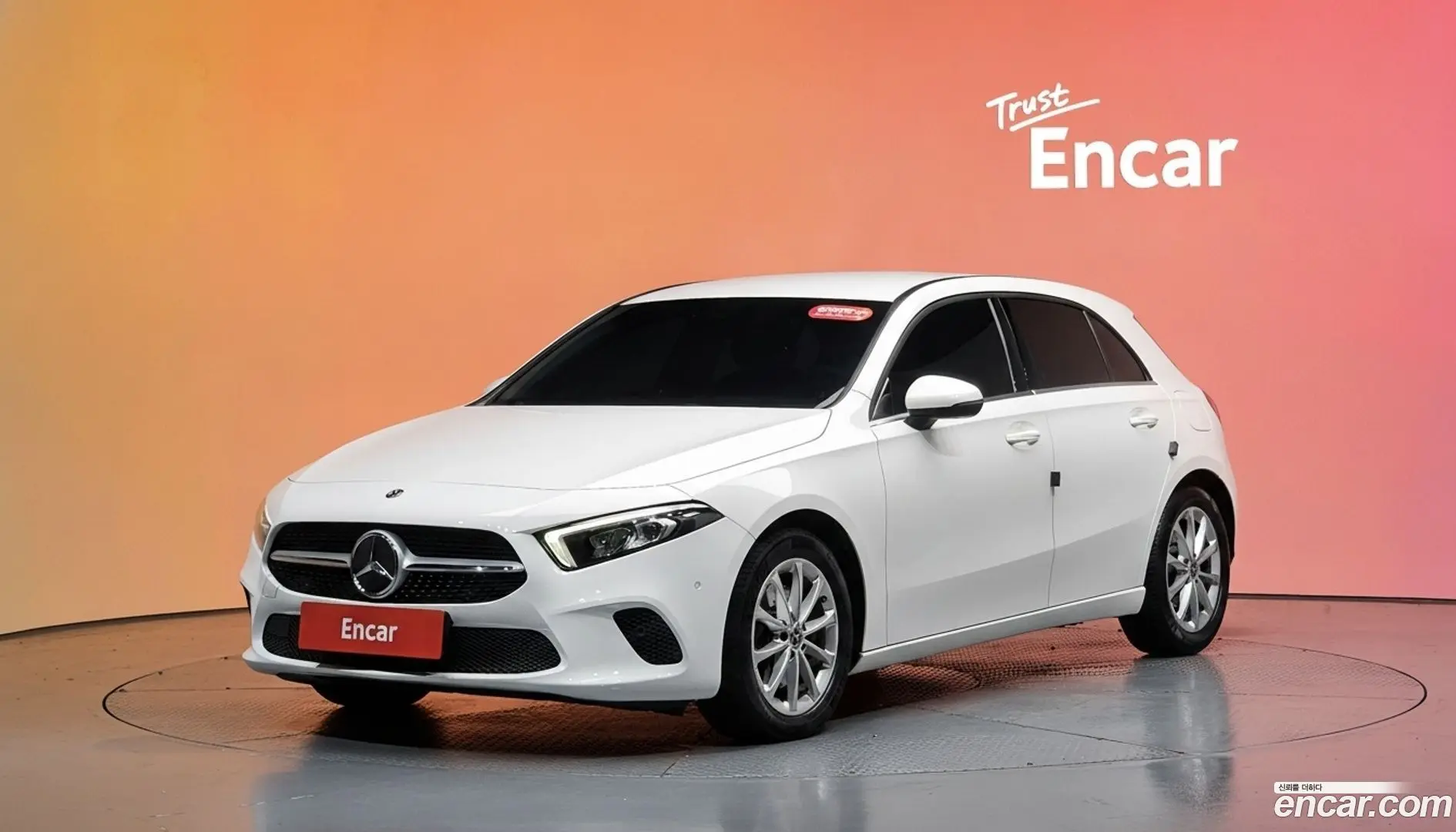Main__Slider__Photo:A-Class Mercedes-Benz 2019.10-0
