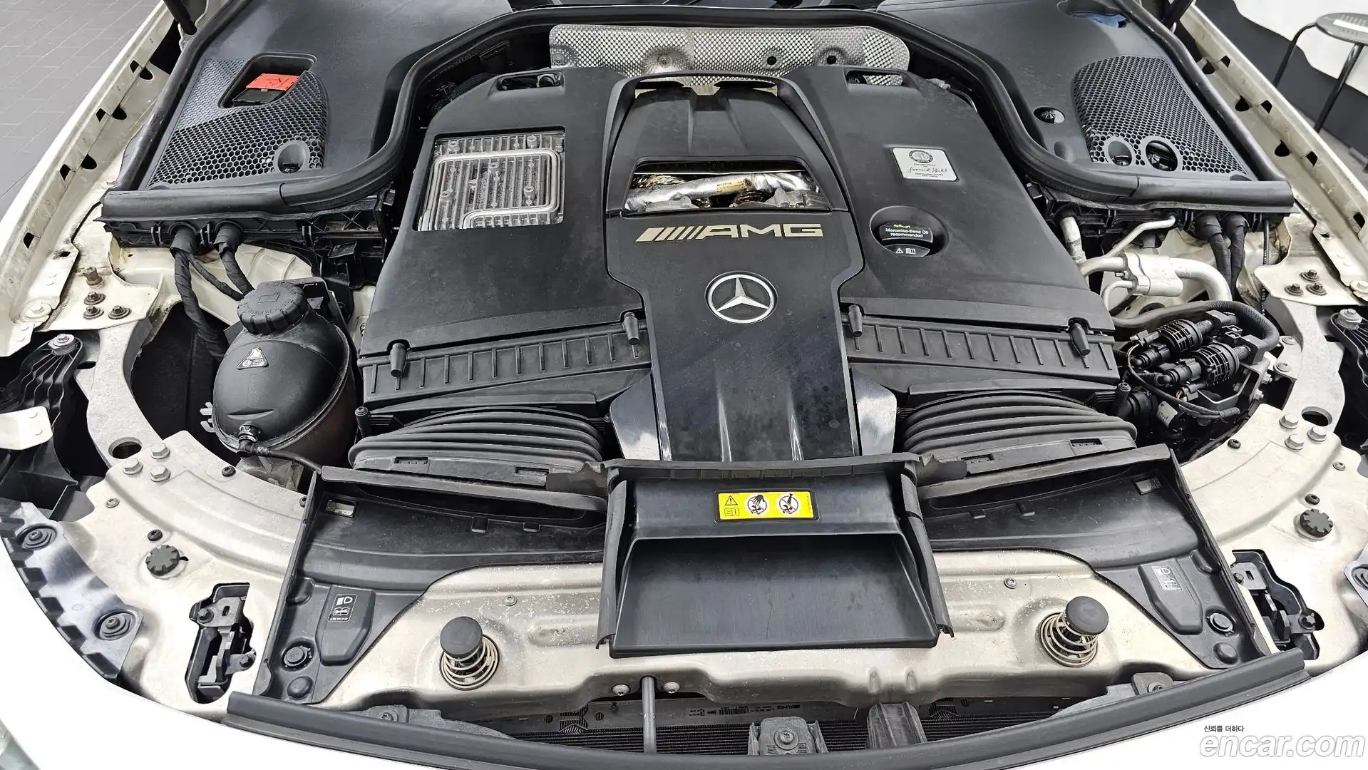 E-Class Mercedes-Benz 2019.11-OUTER-006