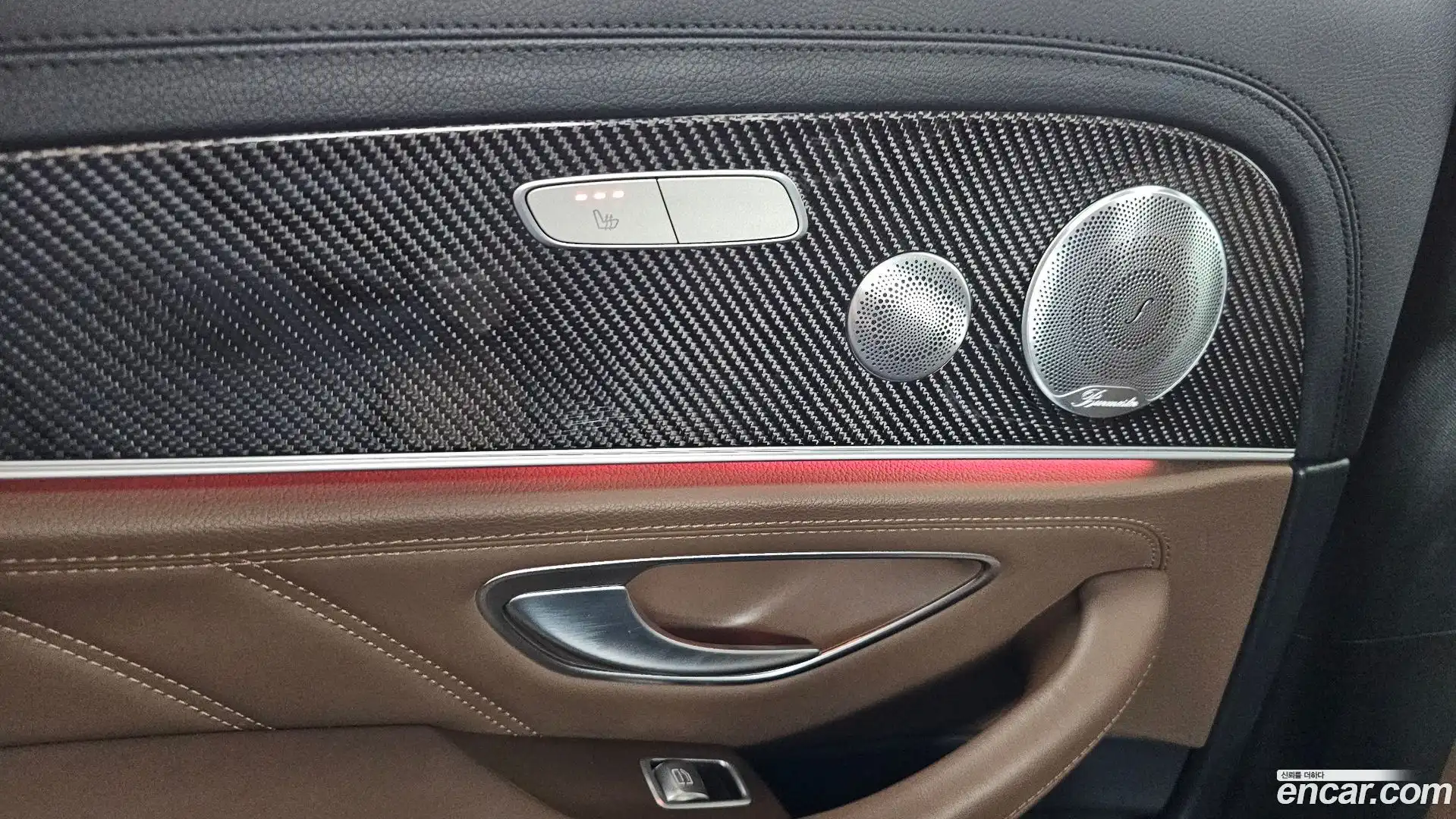 E-Class Mercedes-Benz 2019.11-OPTION-022