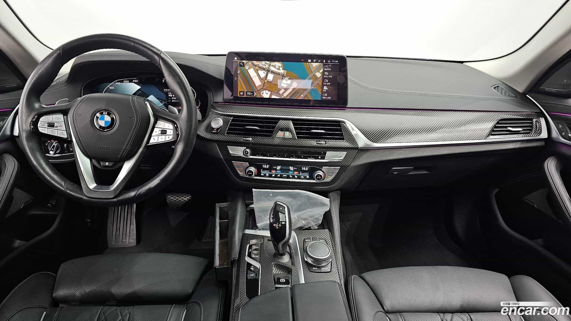 5-Series BMW 2020.11-INNER-007