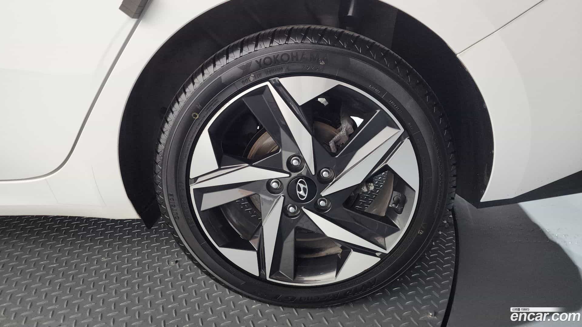AVANTE Hyundai 2020.10-OUTER-031