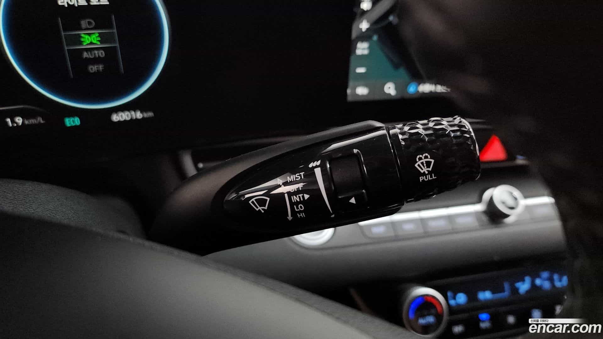 AVANTE Hyundai 2020.10-OPTION-040