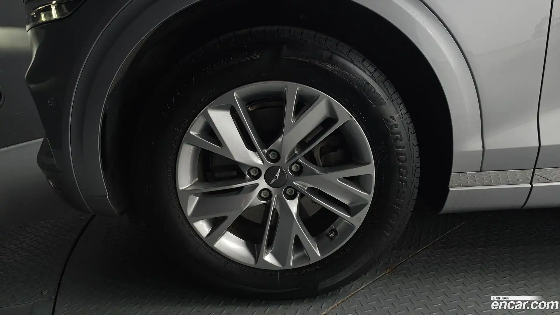 GV70 Genesis 2023.10-OUTER-005