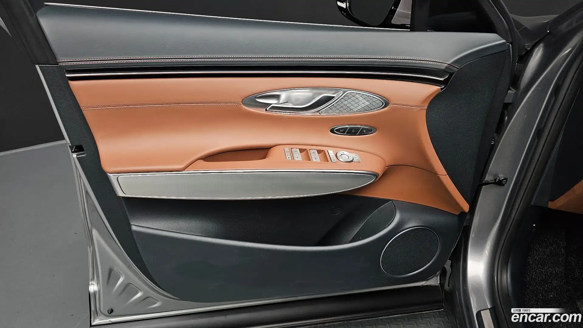 GV70 Genesis 2023.10-INNER-034