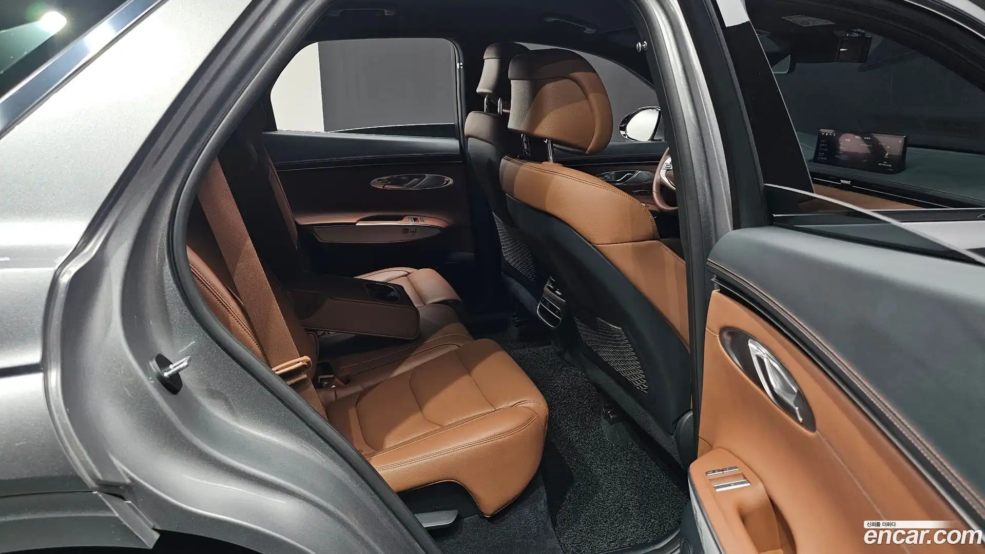 GV70 Genesis 2023.10-INNER-036