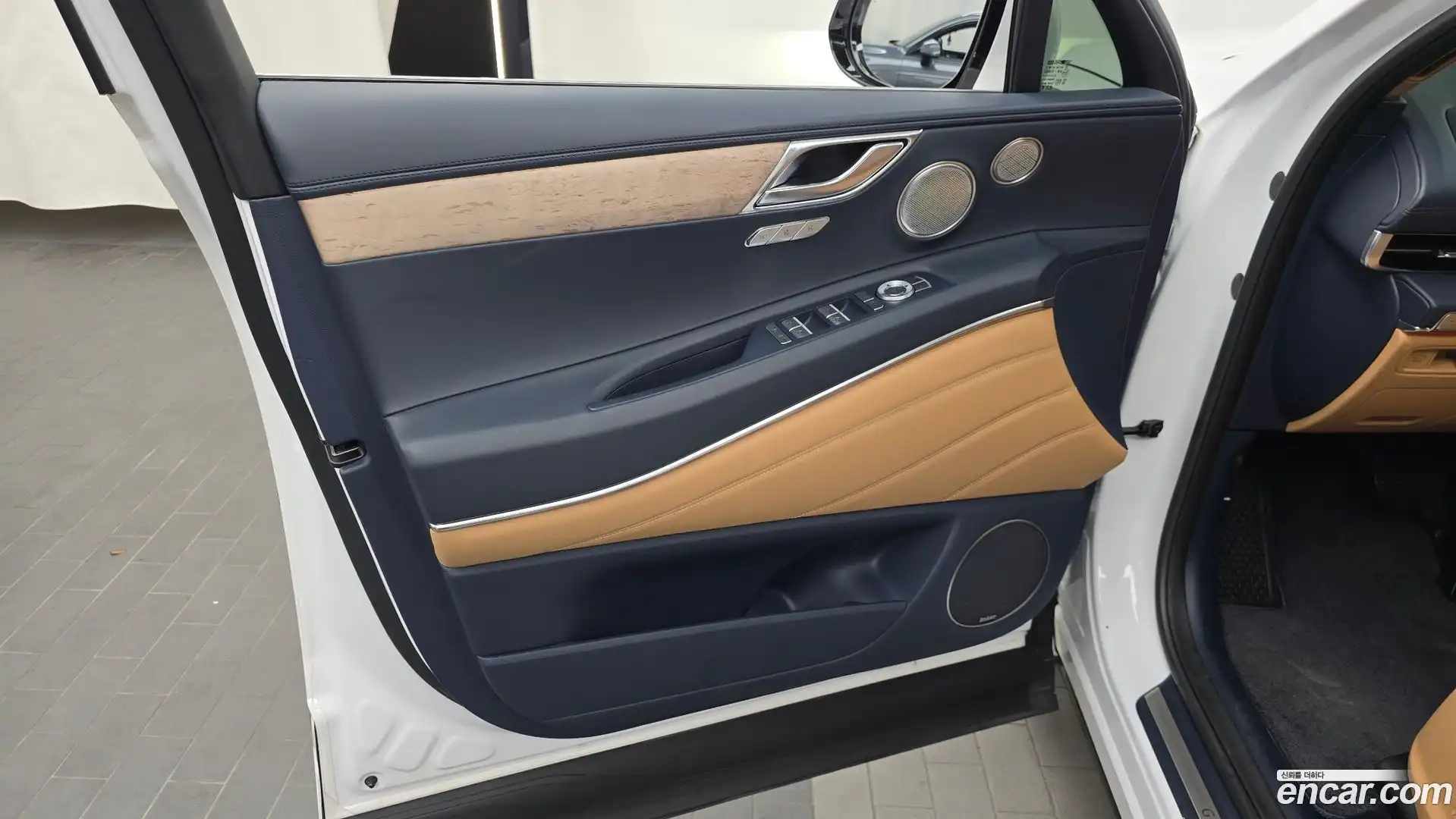 GV80 Genesis 2021.3-INNER-034
