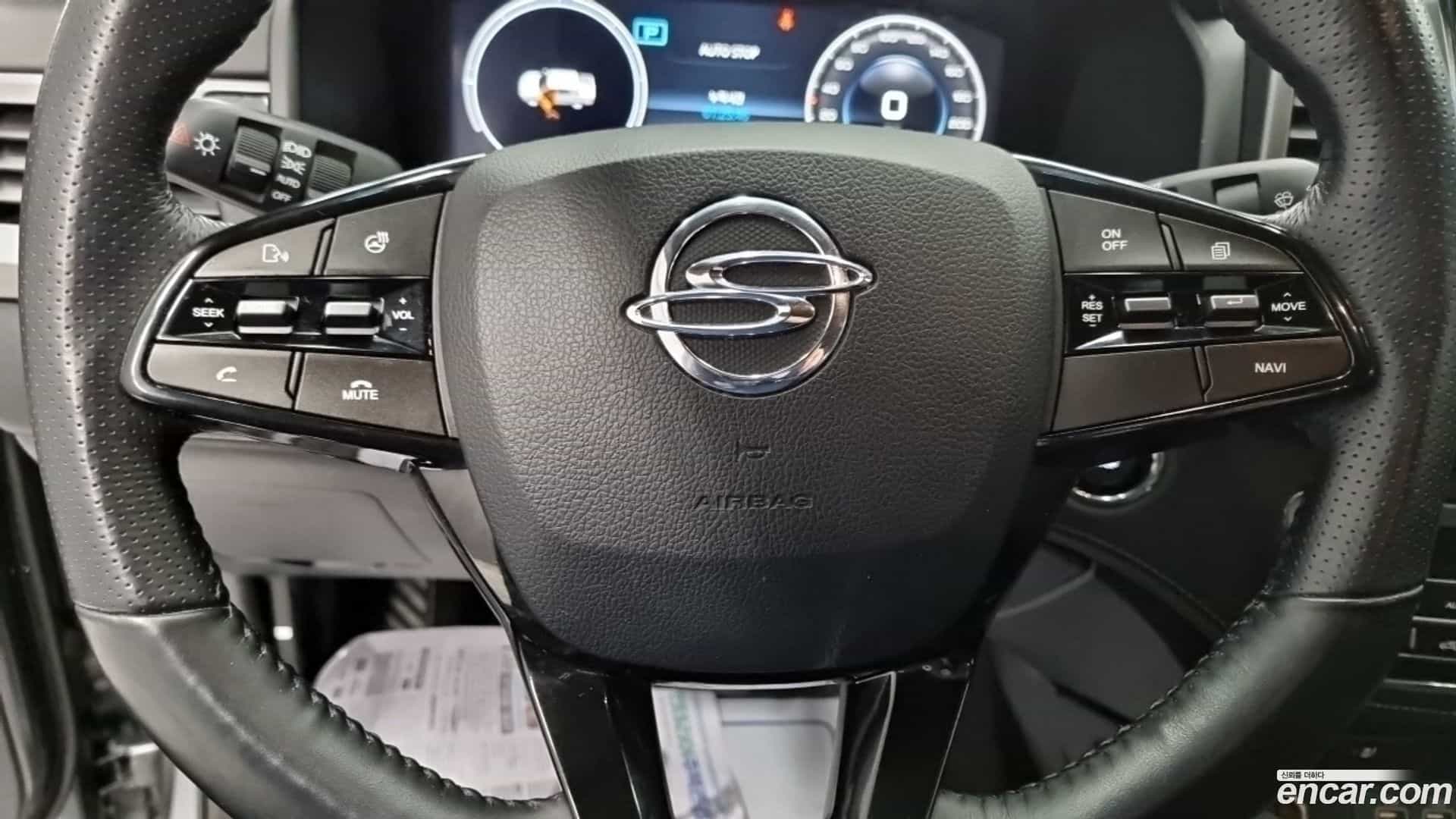Rexton KG Mobility 2022.6-INNER-007