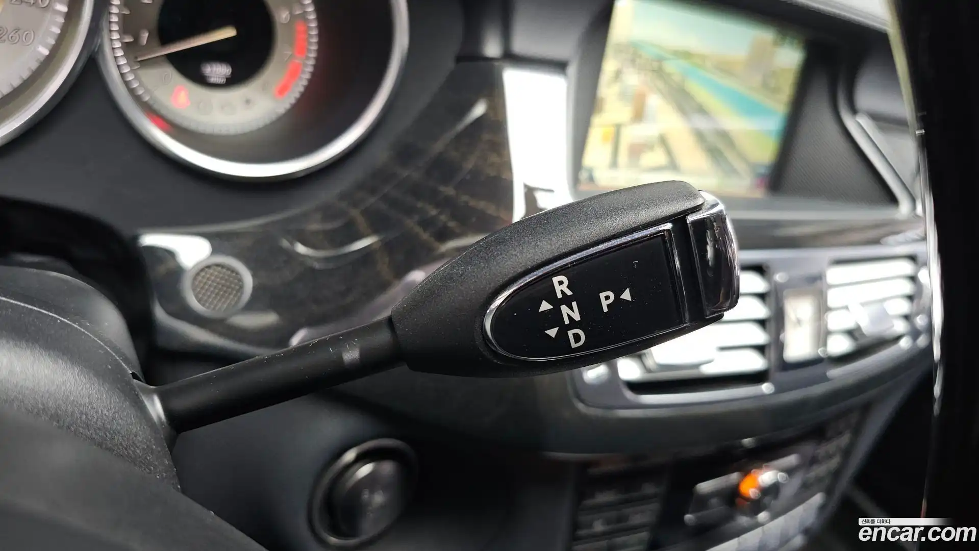 CLS-Class Mercedes-Benz 2012.5-INNER-009