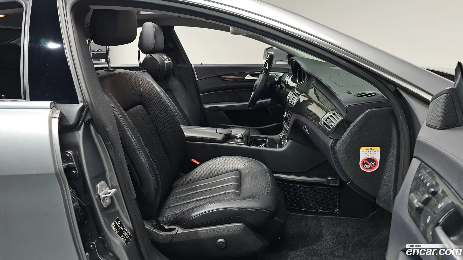 CLS-Class Mercedes-Benz 2012.5-OPTION-015