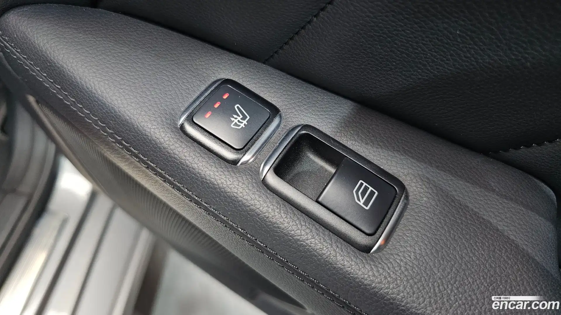 CLS-Class Mercedes-Benz 2012.5-OPTION-042