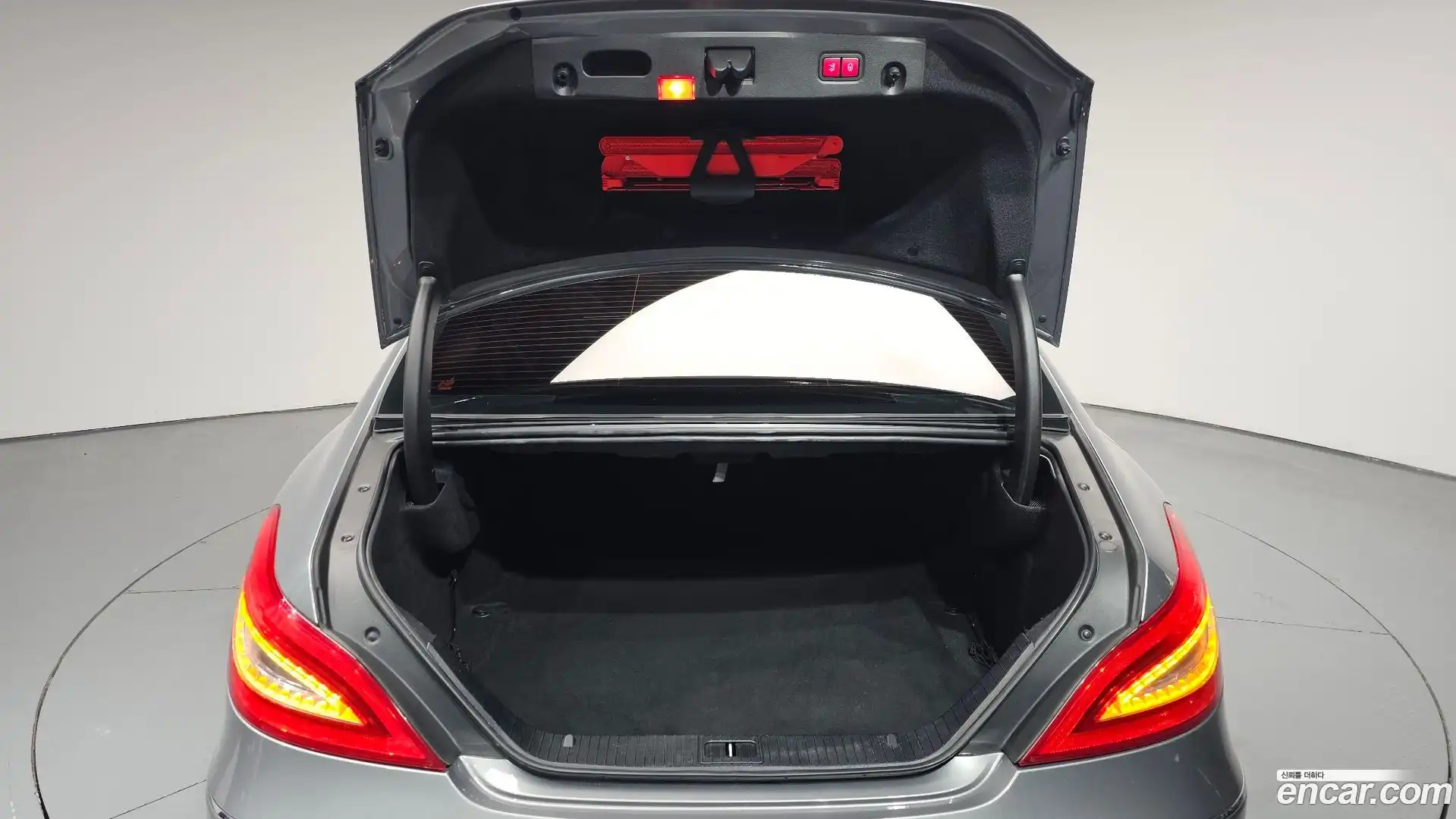 CLS-Class Mercedes-Benz 2012.5-OPTION-045