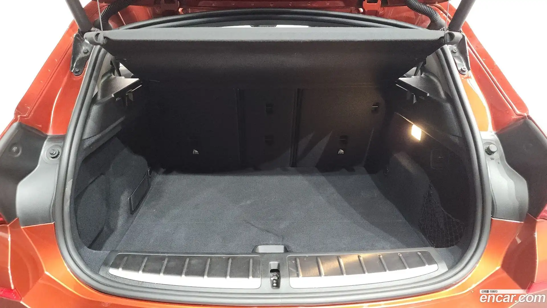 X2 (F39) BMW 2020.9-OPTION-040
