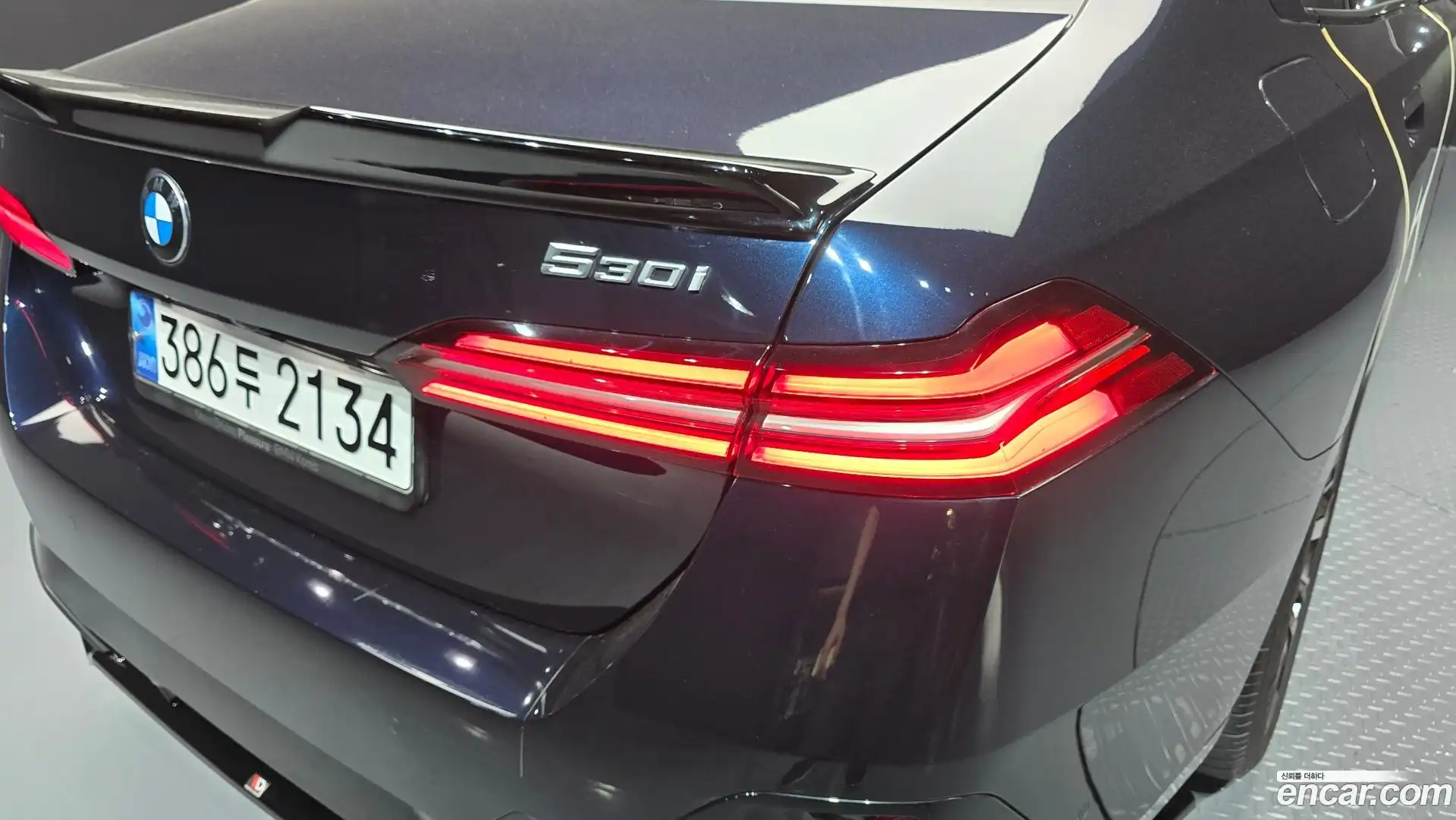 5-Series BMW 2024.1-OUTER-033