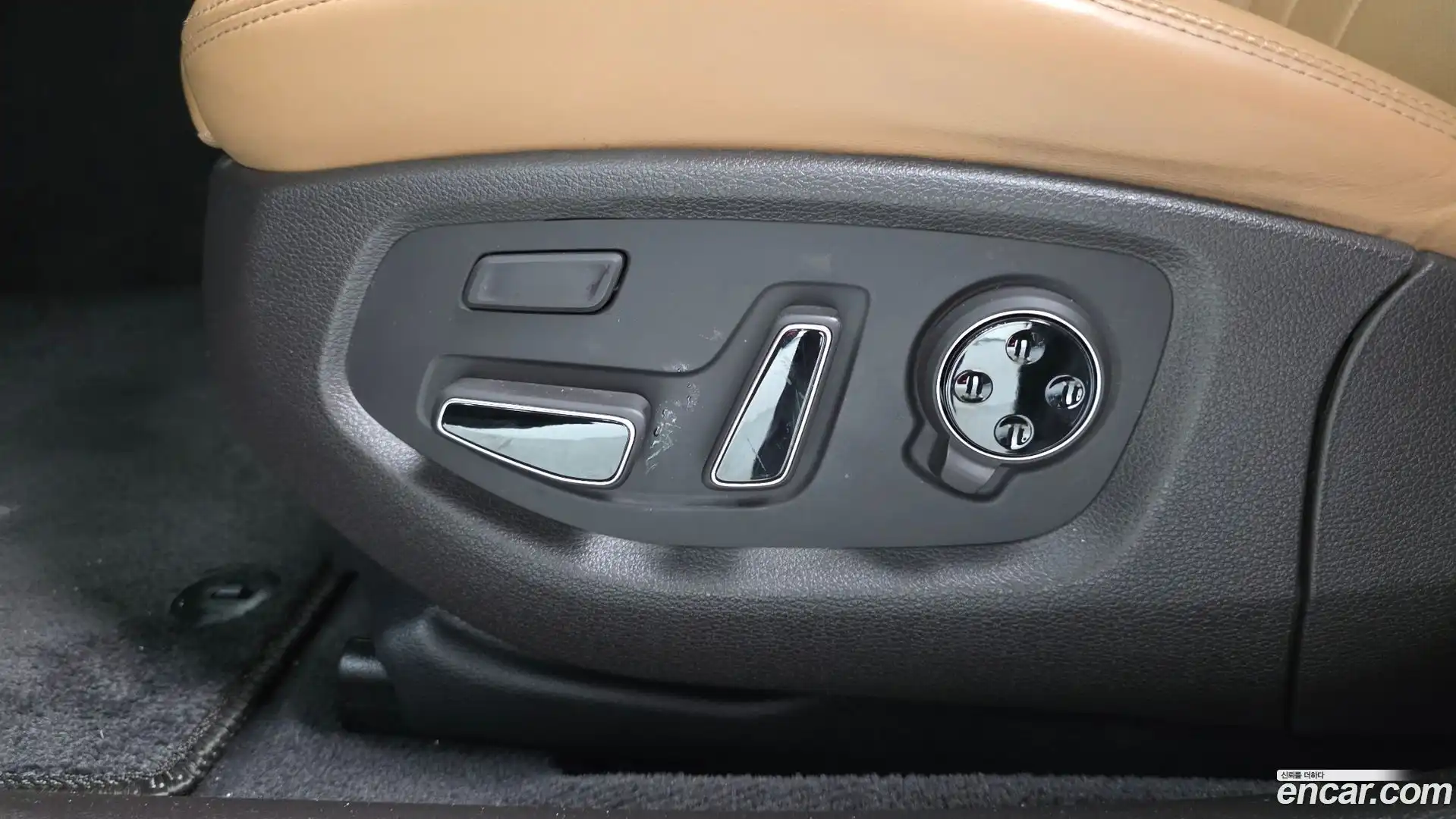 G80 Genesis 2017.1-OPTION-044