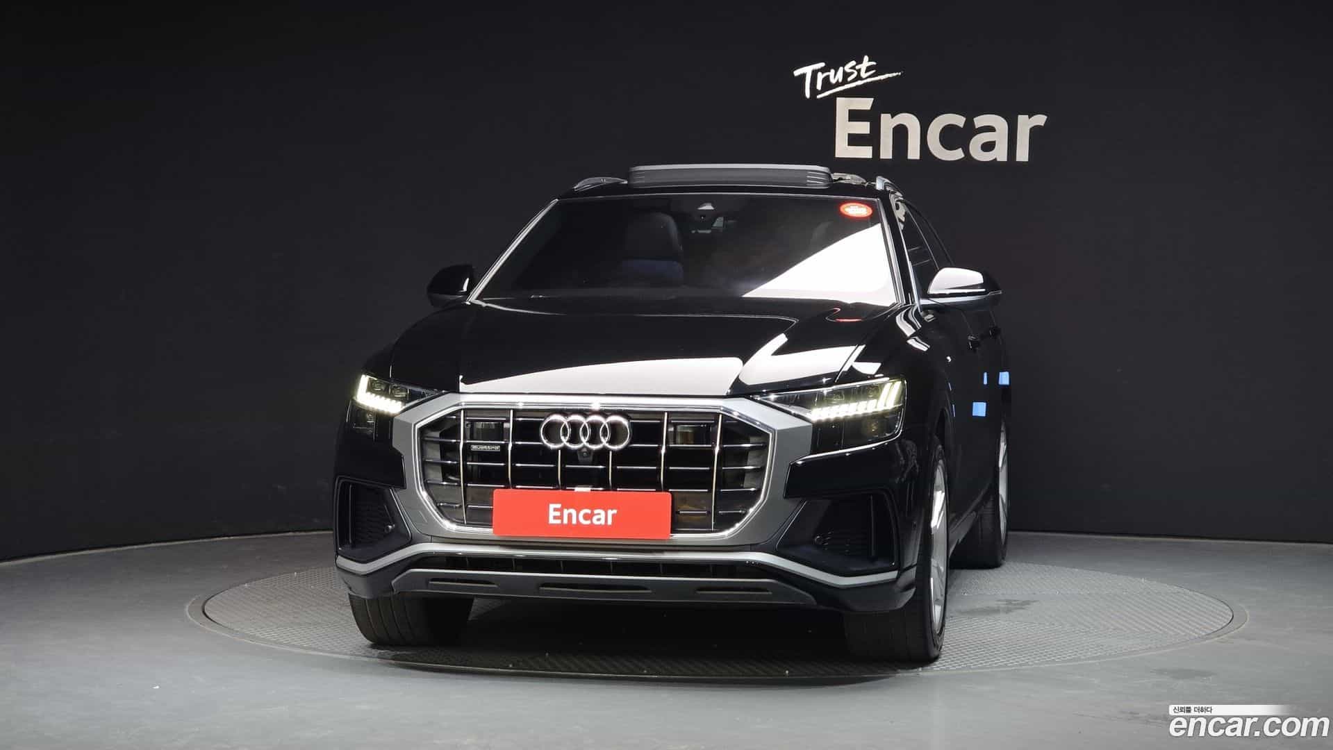 Q8 Audi 2021.11-OUTER-003