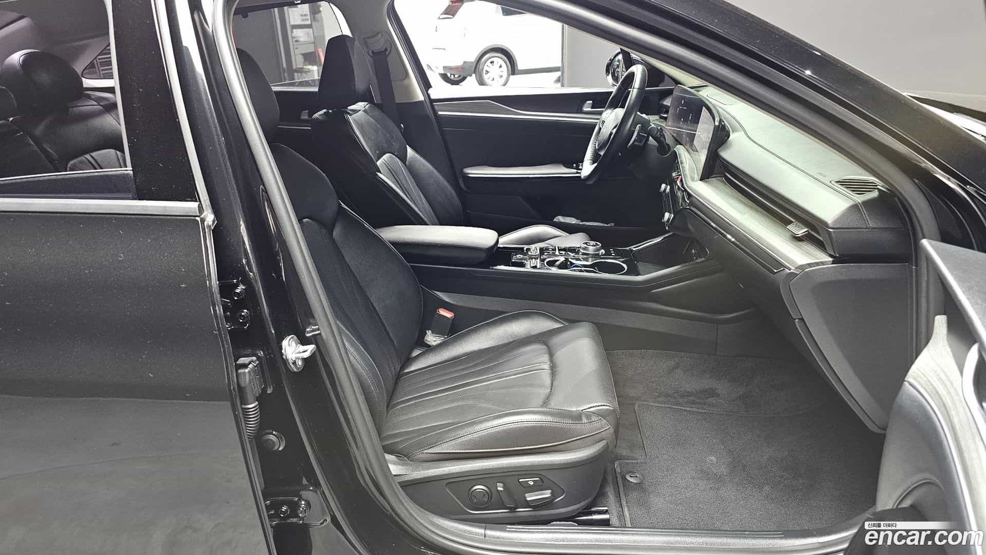 K5 Kia 2025.2-INNER-010