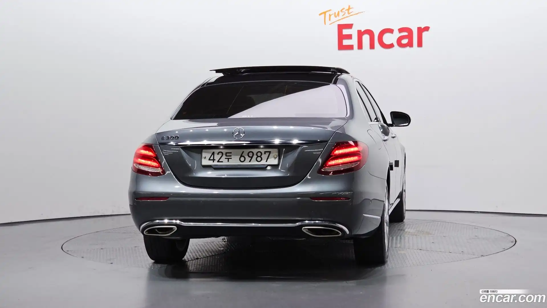 E-Class Mercedes-Benz 2019.5-OUTER-004