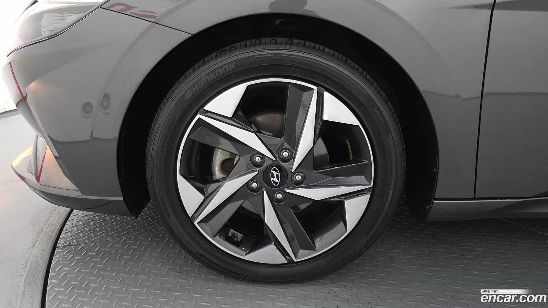 AVANTE Hyundai 2020.10-OUTER-005